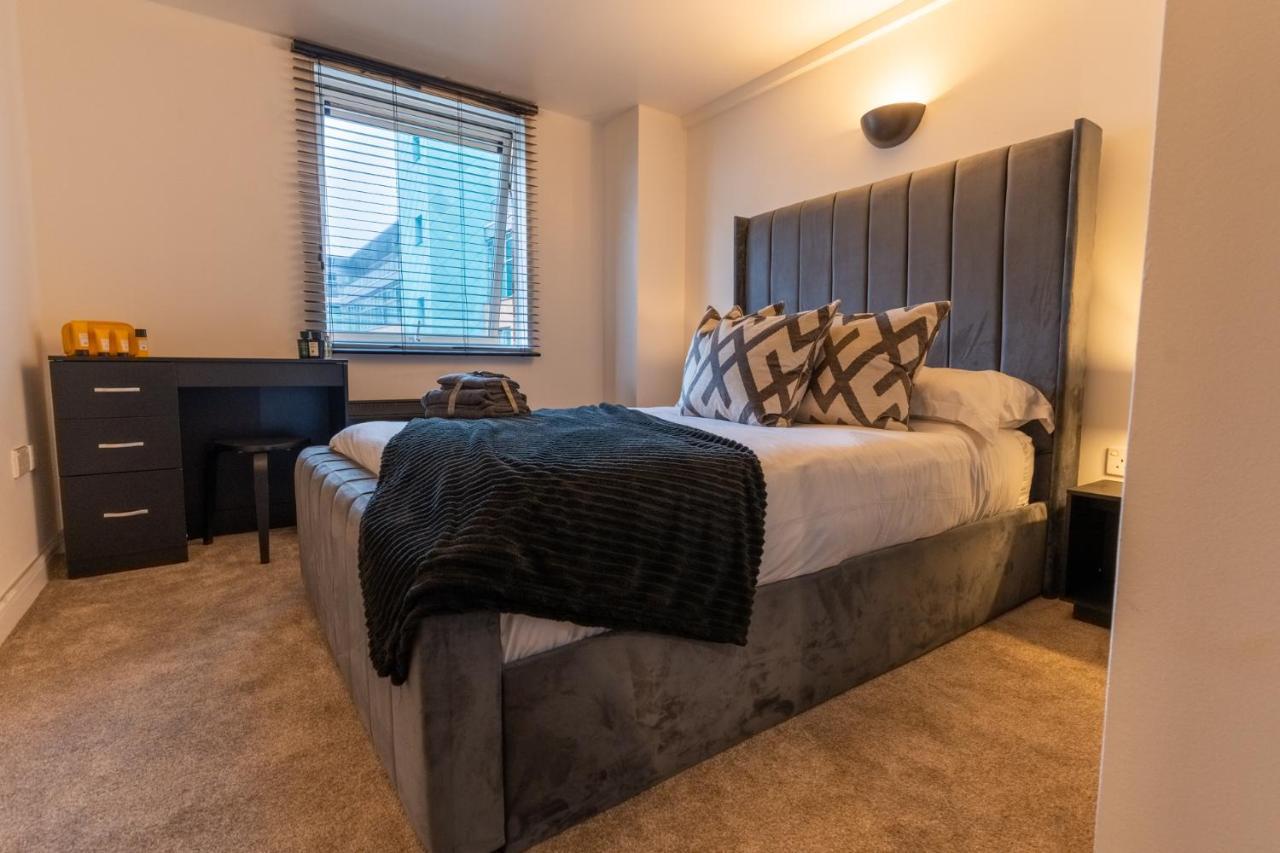 Jpg Theatre Suite - High Floor Mcr Luxe Apartment W Balcony Canal Views Manchester Exterior photo